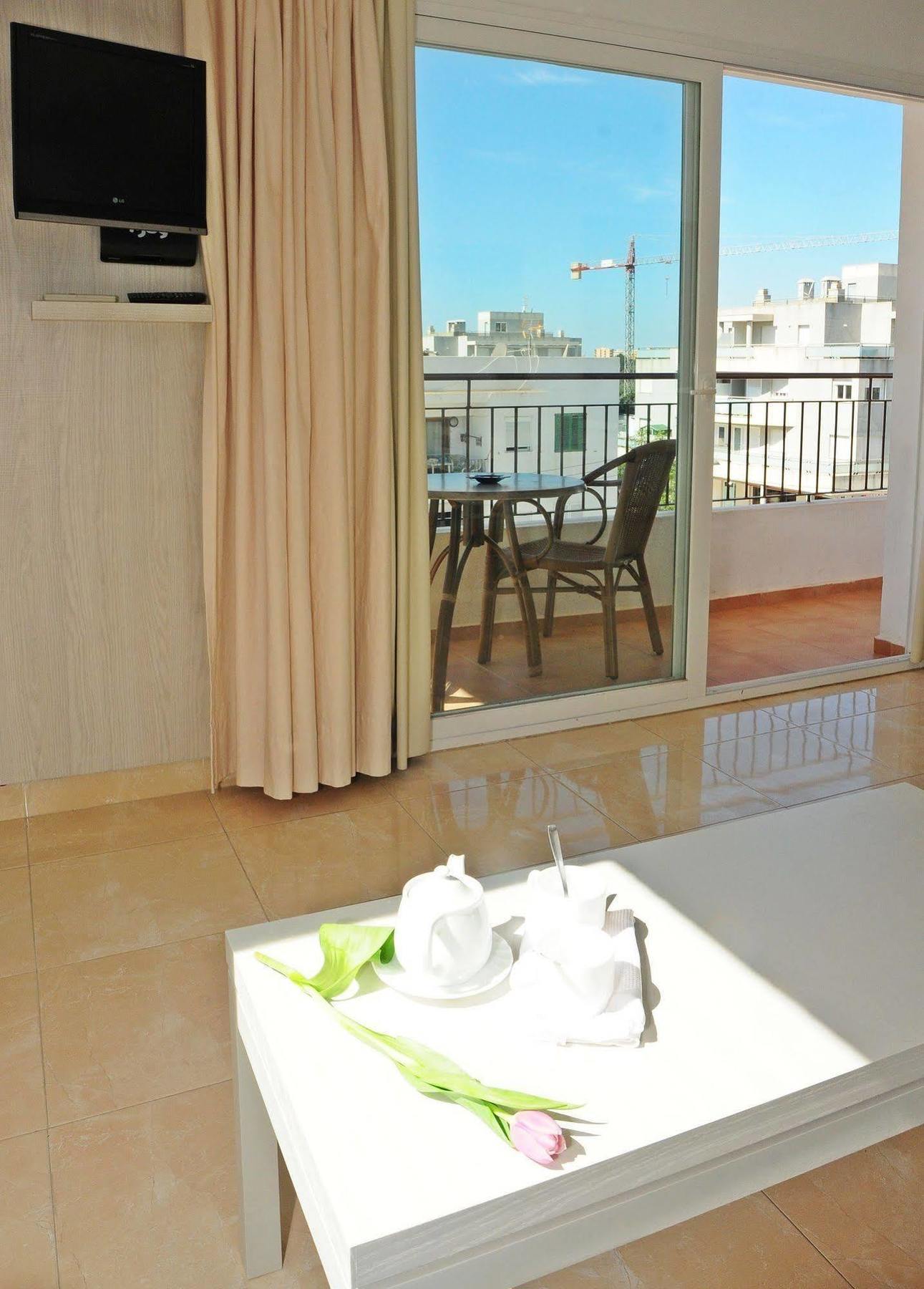 Apartamentos Avenida - Mc Apartamentos Ibiza Екстериор снимка